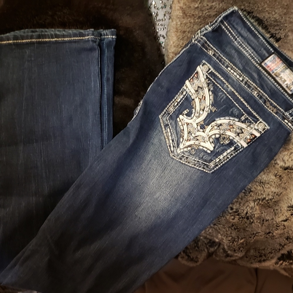 Gracie Jean's